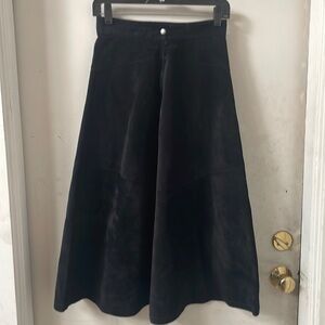 Vintage Deerskin Trading Post Black Suede Leather A- Line Midi Skirt Size 8 Vtg